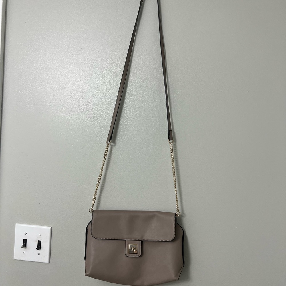 Purple cross it purse